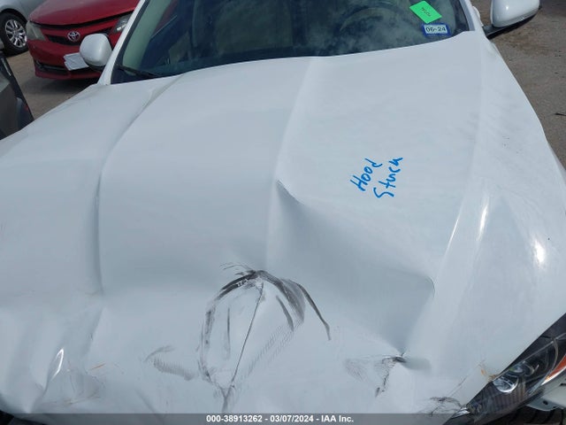 2015 JAGUAR XF SAJWA0FS5FPU69957 Photo 9