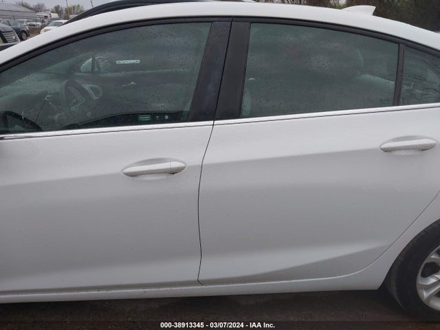 Chevrolet CRUZE LT 2019 1G1BE5SM2K7129707 Image 14