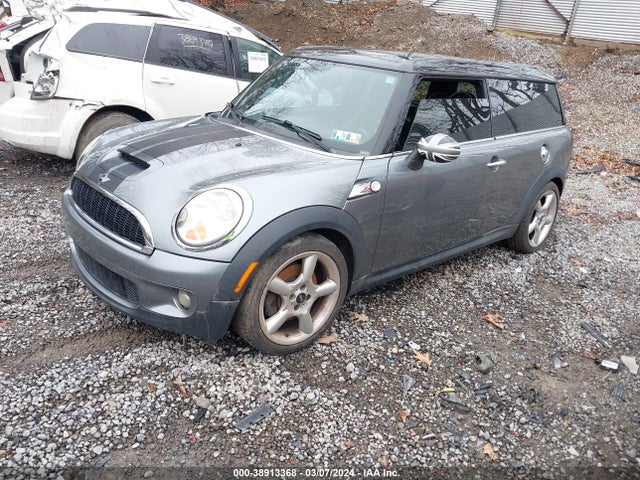 2009 MINI COOPER S CLUBMAN WMWMM33549TP90586 Photo 1