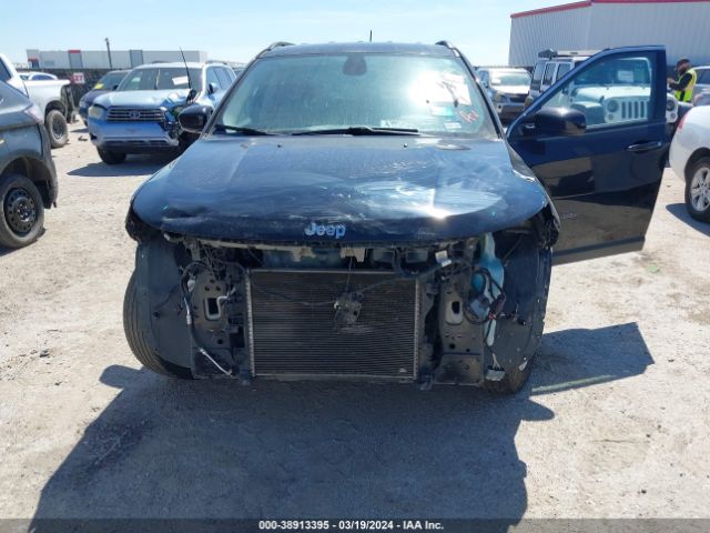 3C4NJCBB0KT651959 Jeep Compass Latitude Fwd