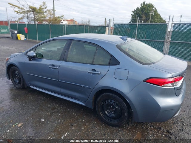 Toyota COROLLA LE 2022 JTDEPMAE9N3023785 Image 3