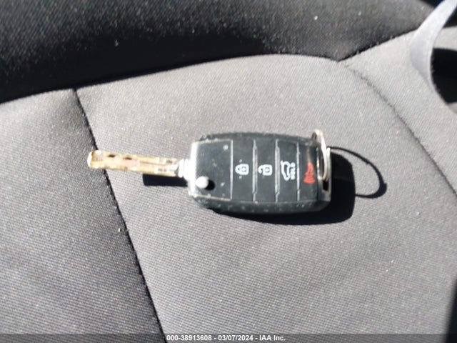 KIA Soul 2016 KNDJN2A28G7837856 Image 11