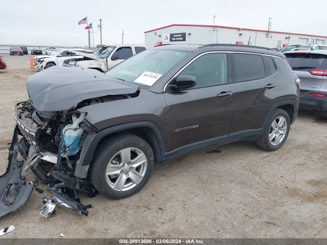 3C4NJCBB8NT214361 Jeep Compass Latitude Fwd