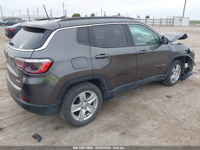 3C4NJCBB8NT214361 Jeep Compass Latitude Fwd