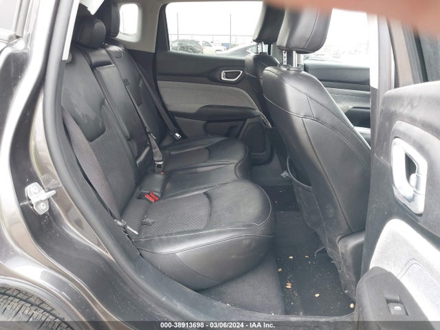 3C4NJCBB8NT214361 Jeep Compass Latitude Fwd