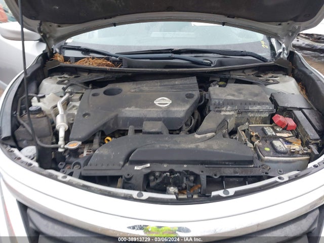 Nissan Altima 2.5 S 2014 1N4AL3AP8EC423994 Image 10