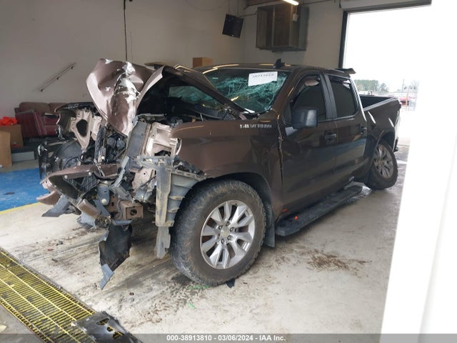 Chevrolet Silverado 1500 Custom 2019 3GCPYBEH0KG290353 Image 2