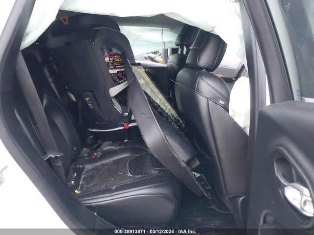 Jeep Cherokee Latitude Plus Fwd 2019 1C4PJLLB2KD154263 Image 8