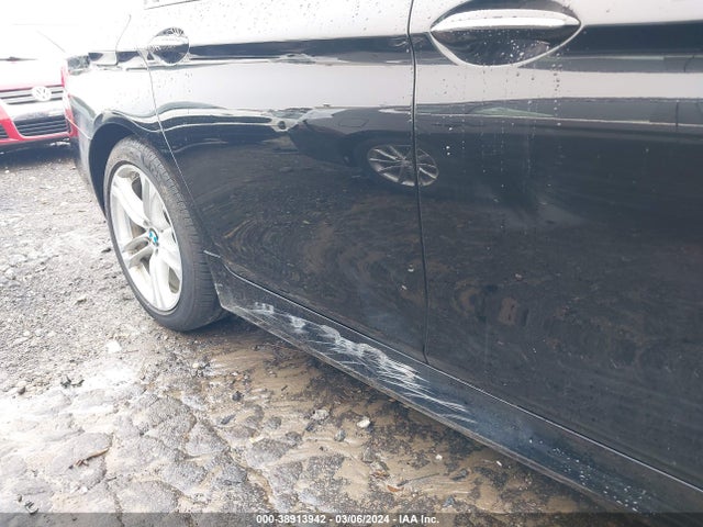 WBA5A5C59ED510092 BMW 528I