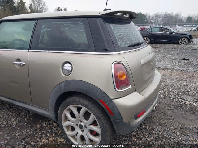 2007 MINI COOPER S WMWMF735X7TL91292 Photo 5