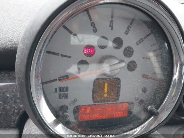 2007 MINI COOPER S WMWMF735X7TL91292 Photo 6