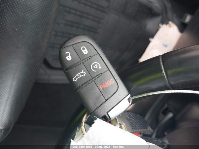 2C3CDXBG3KH725308 Dodge Charger Sxt Rwd