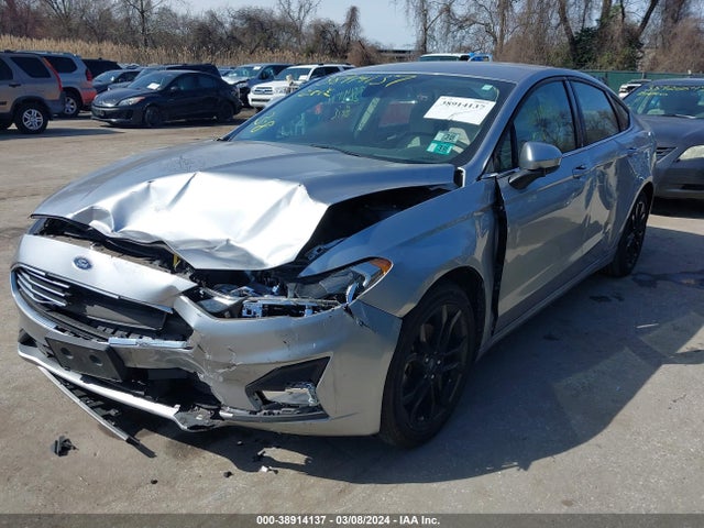 Ford FUSION SE 2020 3FA6P0HD3LR155066 Image 2