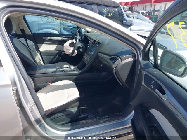 Ford FUSION SE 2020 3FA6P0HD3LR155066 Image 5
