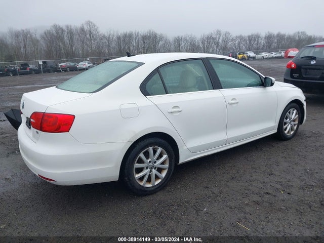 3VWD17AJ6EM361796 Volkswagen Jetta 1.8t Se