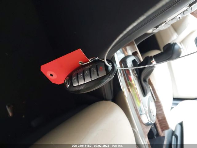 JN8AY2ND5J9054996 Nissan Armada Sl