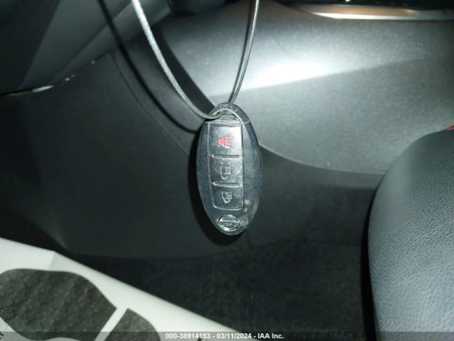 JN8AF5MR8ET453415 Nissan Juke Sl