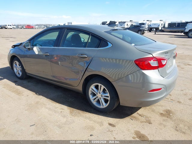 Chevrolet Cruze Lt Auto 2018 1G1BE5SM7J7239005 Image 3