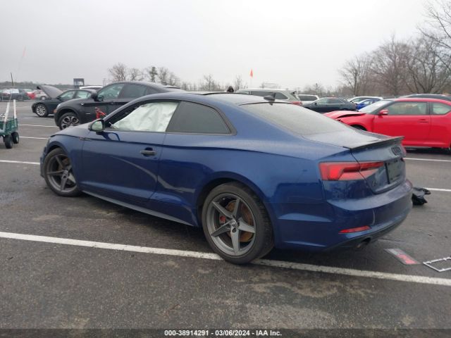WAUUNAF51JA015286 Audi A5 2.0t Premium
