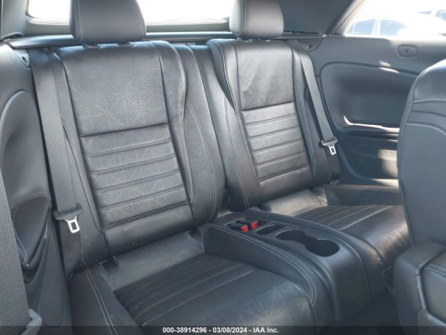 W04WH3N58KG303914 Buick Cascada Premium