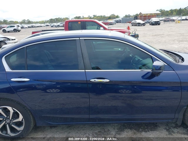Honda ACCORD EX 2017 1HGCR2F72HA118058 Image 13