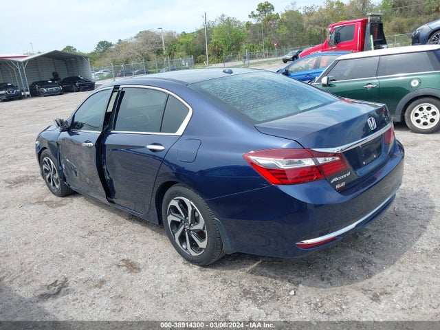 Honda ACCORD EX 2017 1HGCR2F72HA118058 Image 3