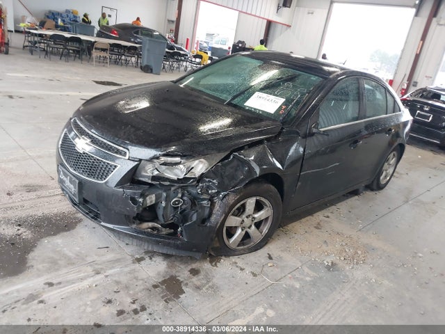 Chevrolet Cruze 1lt Auto 2014 1G1PC5SB6E7290205 Image 2