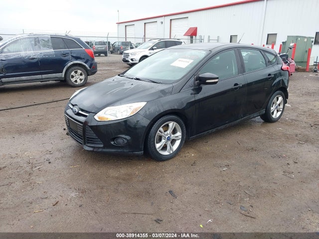 Ford FOCUS SE 2014 1FADP3K20EL293858 Image 2