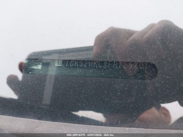 1GKS2HKC8FR125801 GMC Yukon Xl 1500 Slt