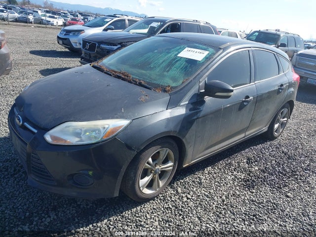 Ford FOCUS SE 2014 1FADP3K25EL455869 Image 2