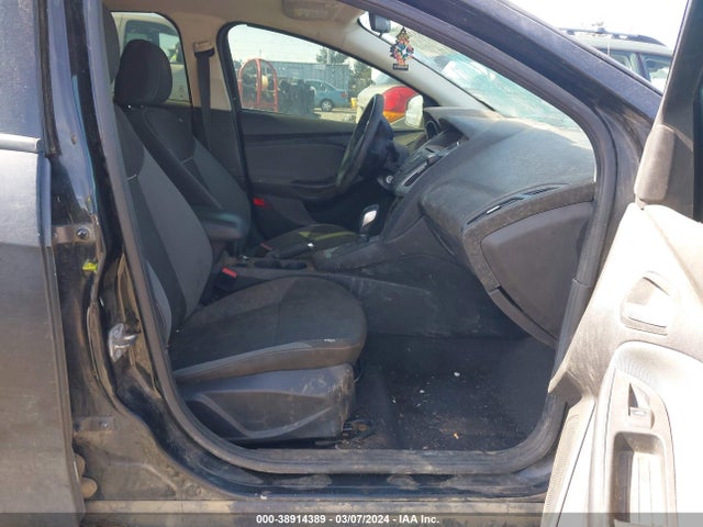 Ford FOCUS SE 2014 1FADP3K25EL455869 Image 5