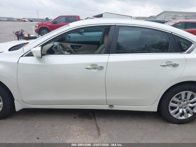 Nissan Altima 2.5 S 2015 1N4AL3AP6FC486660 Image 13