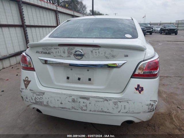 Nissan Altima 2.5 S 2015 1N4AL3AP6FC486660 Image 15