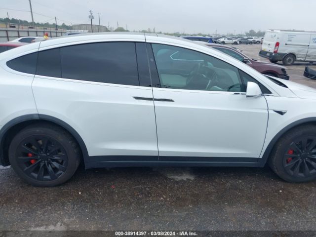 5YJXCBE41GF028222 Tesla Model X 75d/p100d/p90d