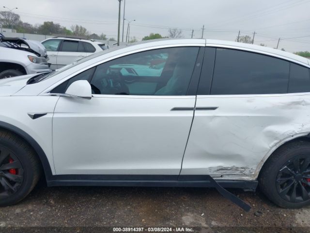 5YJXCBE41GF028222 Tesla Model X 75d/p100d/p90d