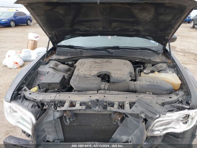 2C3CCAAG3GH268573 Chrysler 300 Limited