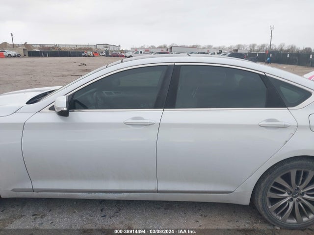 Hyundai Genesis 5.0 2015 KMHGN4JF3FU016989 Image 14