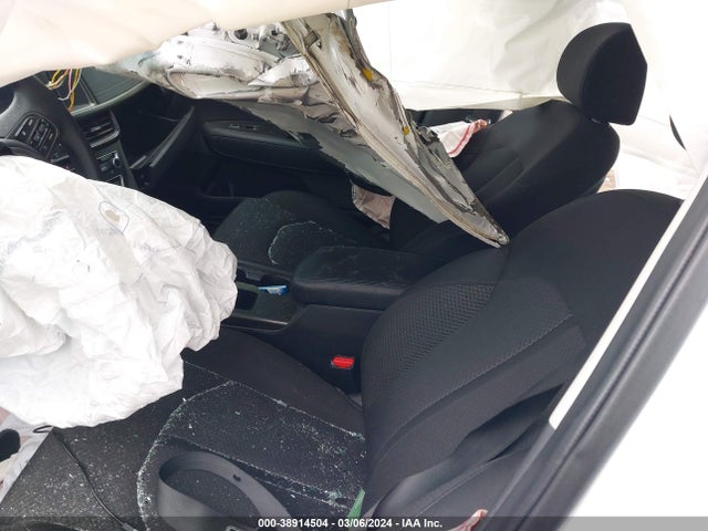 KIA Optima Lx 2018 5XXGT4L31JG227975 Image 5
