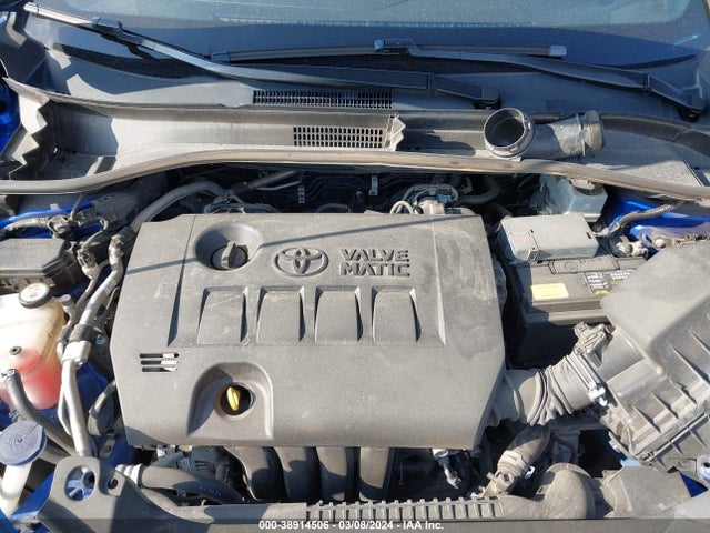 Toyota C-HR XLE 2019 NMTKHMBX2KR093069 Image 10
