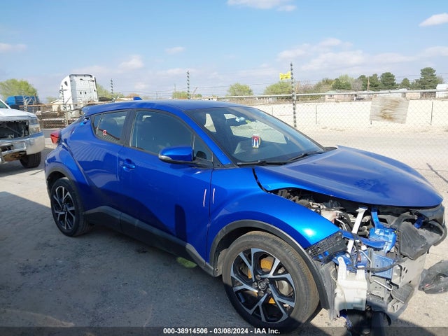 Toyota C-HR XLE 2019 NMTKHMBX2KR093069 Image 13