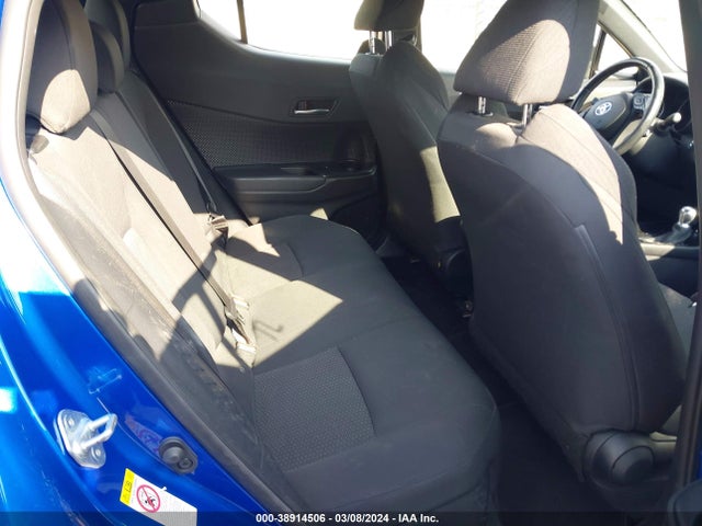 Toyota C-HR XLE 2019 NMTKHMBX2KR093069 Image 8