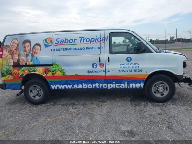 Chevrolet Express 3500 Work Van 2017 1GCZGGFF9H1176350 Image 13