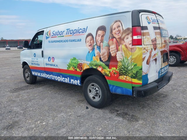 Chevrolet Express 3500 Work Van 2017 1GCZGGFF9H1176350 Image 3