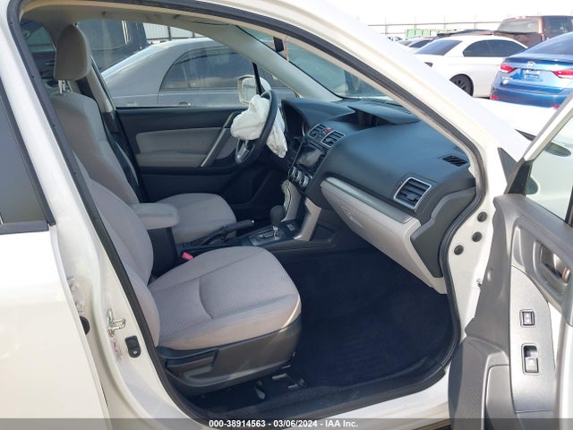Subaru Forester 2.5i Premium 2017 JF2SJAEC0HH541384 Image 5