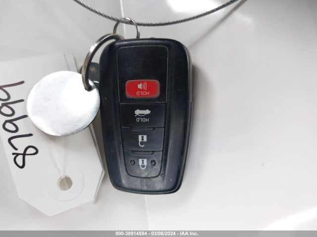 Toyota Corolla Hybrid Le 2021 JTDEAMDE9MJ012051 Image 11