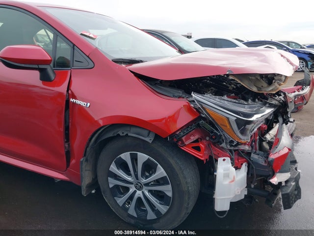 Toyota Corolla Hybrid Le 2021 JTDEAMDE9MJ012051 Image 18