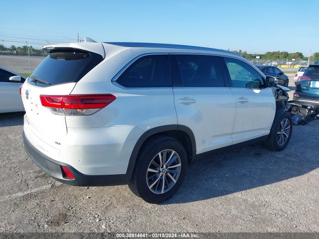 Toyota Highlander Xle 2019 5TDKZRFH7KS357286 Image 4