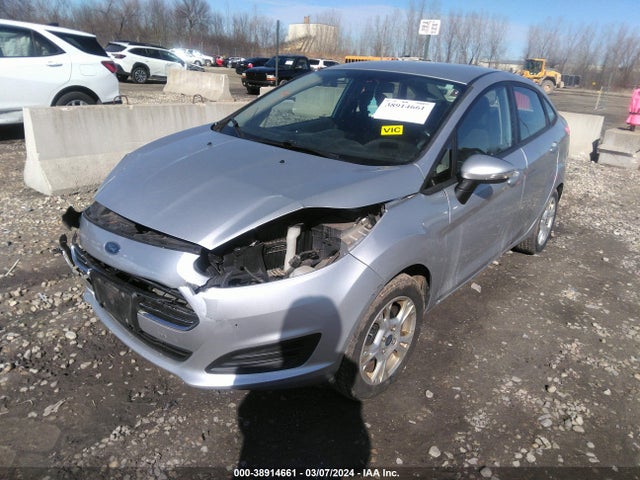 Ford FIESTA SE 2014 3FADP4BJ5EM125001 Image 2