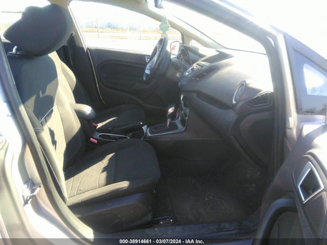 Ford FIESTA SE 2014 3FADP4BJ5EM125001 Image 5