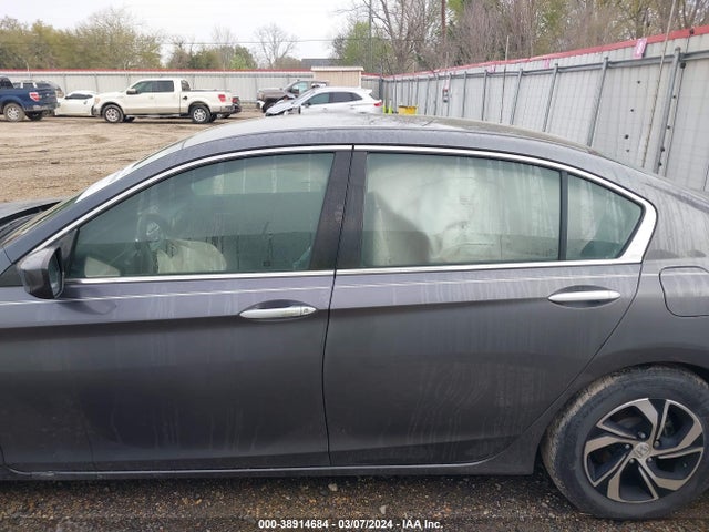 Honda ACCORD LX 2017 1HGCR2F38HA235477 Image 14